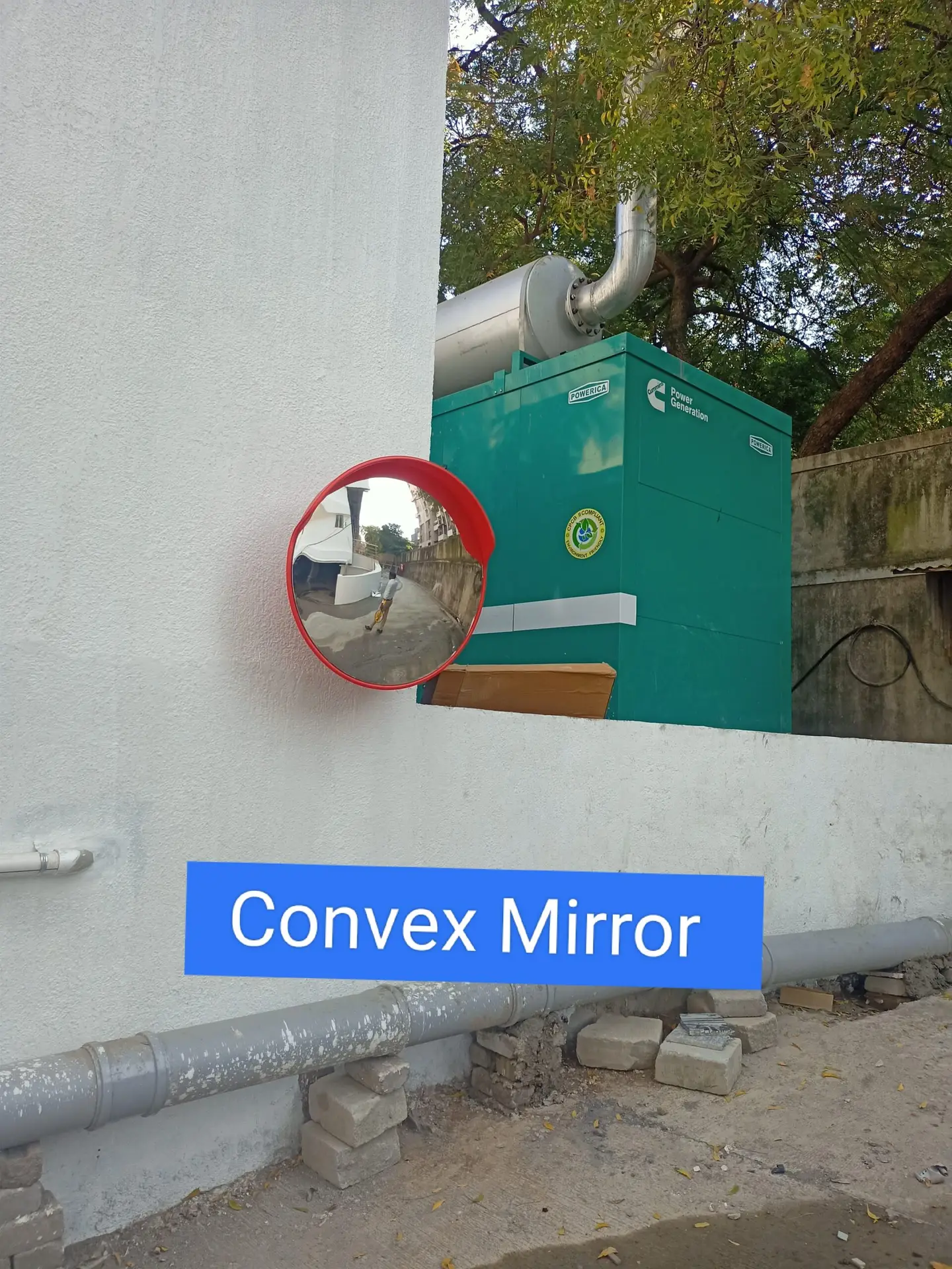Convex Mirror